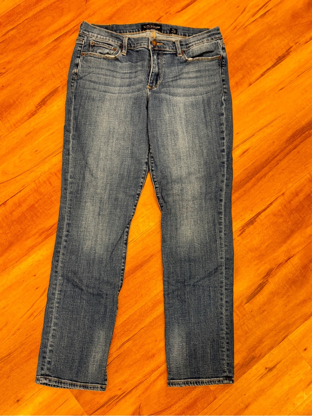 Lucky brand jeans, sweet straight size 12 regular 31” inseam